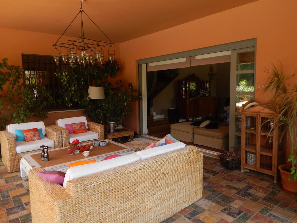 Slow Living Beautiful Villa Рафина Экстерьер фото